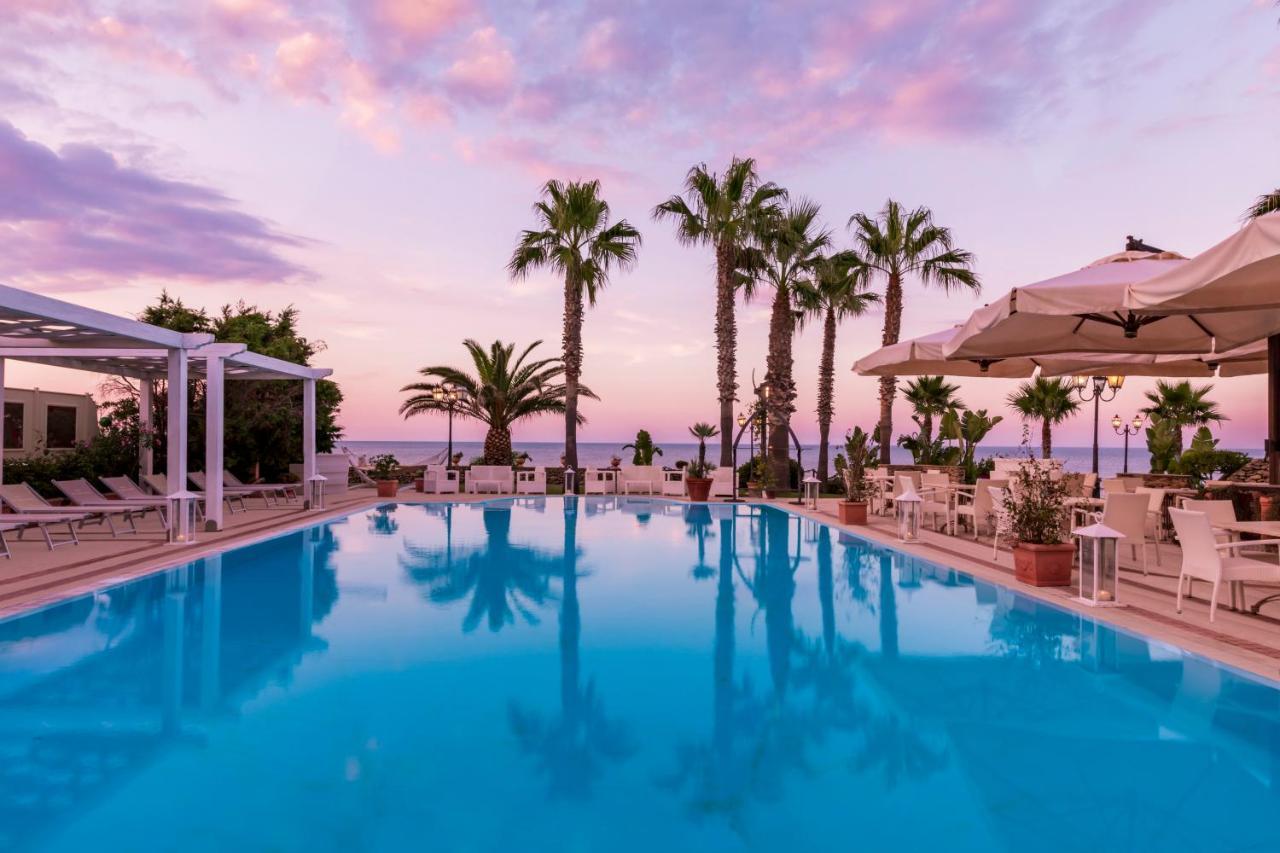 Hotel Lido Degli Scogli Кротоне Экстерьер фото